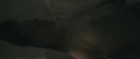 Lindsay Burdge Nude Pics Page