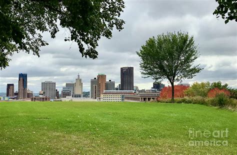 St. Paul Skyline Photograph by Linda Brittain - Pixels