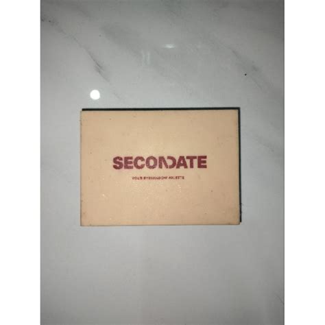 Jual Secondate Rude Nude Eyeshadow Palette Preloved Shopee Indonesia