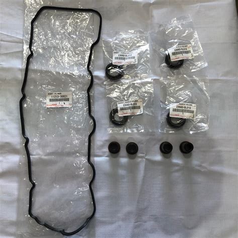 ORIGINAL VALVE COVER SEAL KIT FOR TOYOTA 1KD 2KD ENGINE INNOVA