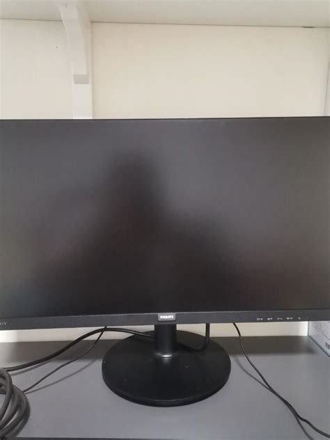 Philips 241V8 24" 1080p /75Hz/IPS Panel, Computers & Tech, Parts ...