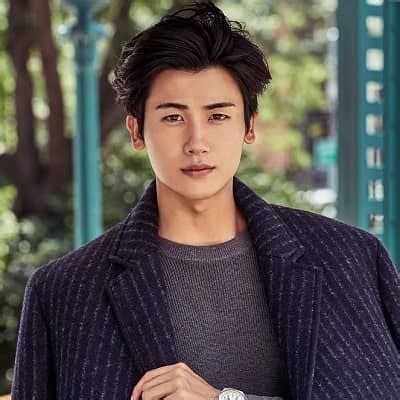 park hyung sik net worth 2022