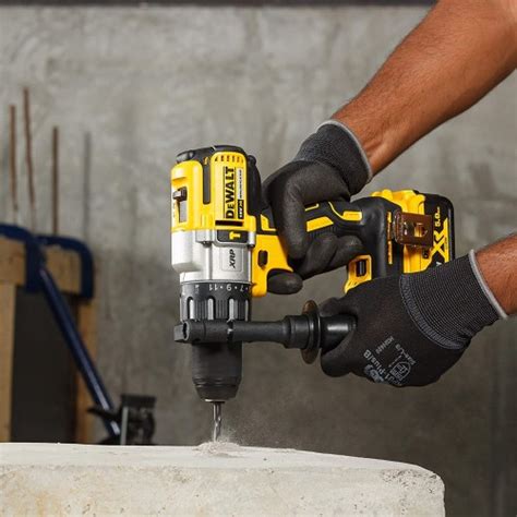 TRAPANO AVVITATORE CON PERCUSSIONE 18V XRP 5 0Ah BRUSHLESS DEWALT