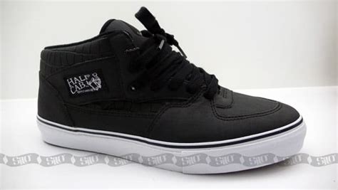 Vans Syndicate Series 005 Half Cabs And Wes Humpton Authentics Hypebeast