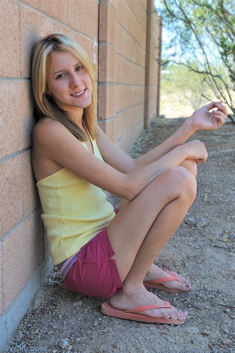 Amateur Babe Tina Strips Nude Outdoors Toys Her Shaved Meaty Pussy Up Close CoedCherry