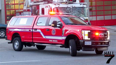 Vancouver Fire Rescue Services Medic 2 Medic 23 Responding YouTube