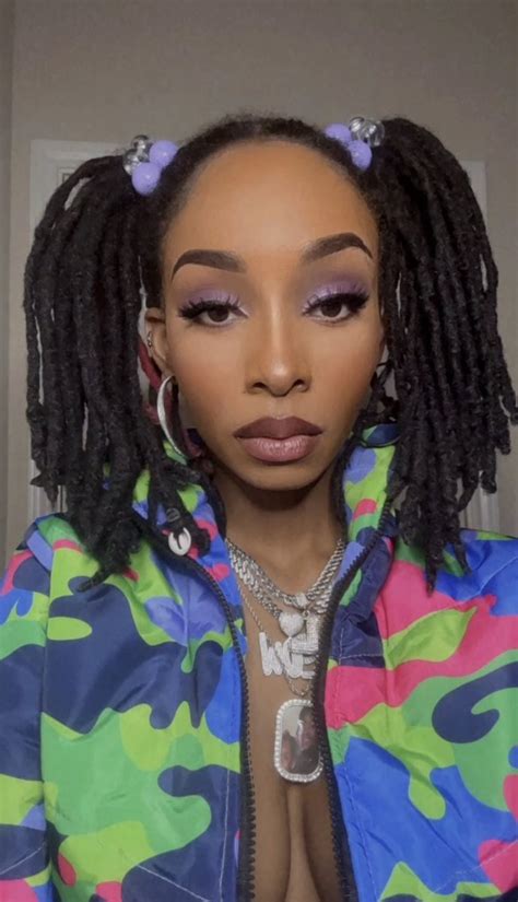 On Twitter RT XvnnyPhvntm Fine Ass