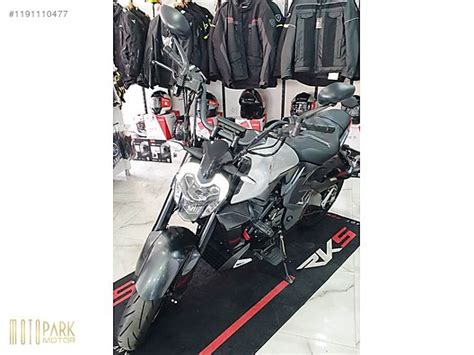 Zontes V Model Naked Roadster Motor Motosiklet Ma Azas Ndan S F R Tl