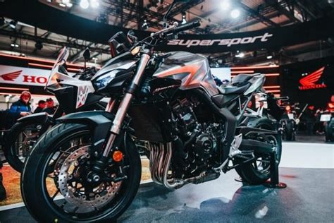 Honda Cb Hornet Motor Naked Agresif Dengan Performa Tinggi Dan Desain Menawan Otoinfo Id