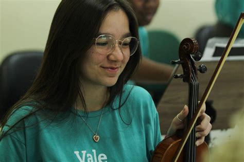 Alunos do Vale Música aprovados no Vestibular da Fames Estação