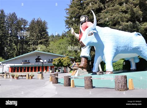 Babe The Blue Ox Statue By Paul Bunyan At Trees Of Mystery Klamath California USA Stock Photo