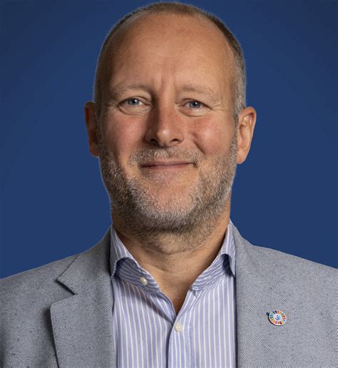 jan van de venis network  institutions  leaders  future