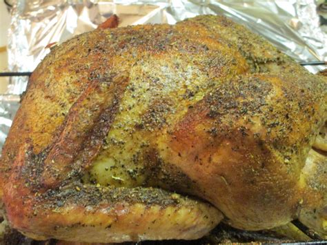 The Easiest Thanksgiving Turkey Recipe | I Heart Recipes