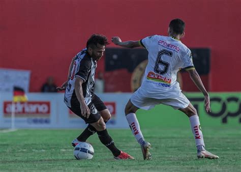 Anderson Para Ba Volta A Jogar Bem Na Copa Do Nordeste E Elogia