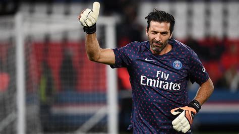 Psg Buffon Paris A Besoin De Temps Pour Gagner La Ligue Des