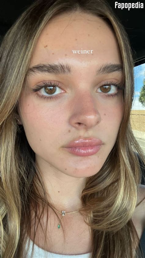 Charlotte Lawrence Nude Leaks Photo 2602534 Fapopedia