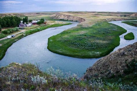 Milk River Canoe Trip Over 3 Days | Hike Bike Travel