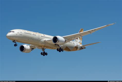 A6 BLM Etihad Airways Boeing 787 9 Dreamliner Photo By Ramon Jordi ID