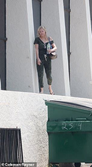 Heather Locklear Seen Balancing Herself On A Ledge In Bizarre Behavior