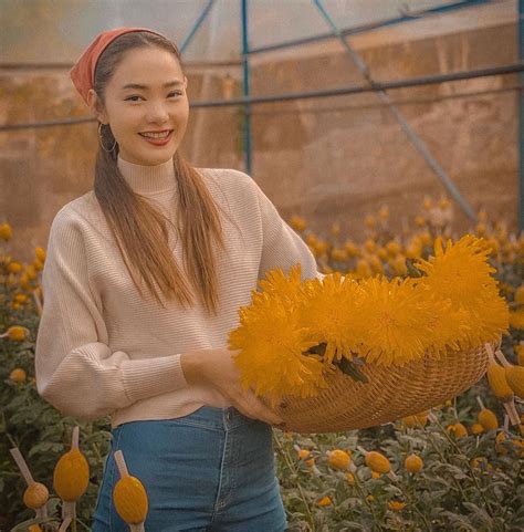 Mới đầu hè nhiều sao Vbiz đã vi vu khắp Việt Nam hot nhất là loạt ảnh bikini trên biển của các