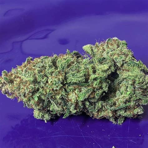 Skunk Hero RBX1 Strain Info Skunk Hero RBX1 Weed By ETHOS Genetics