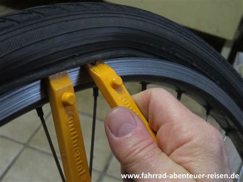 Unterstreichen Erbe Fort Mantel Auf Felge Aufziehen Fahrrad Passagier