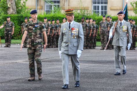 Photos Metz le 3e régiment de Hussards va déménager à l étranger