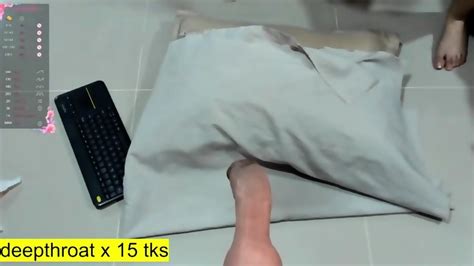 Camgirl Deepthroats Dildo