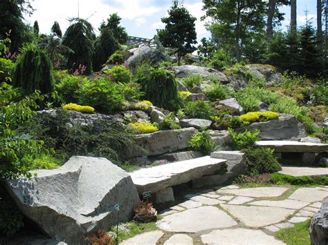 23 Hillside Rock Garden Design Ideas Worth a Look | SharonSable
