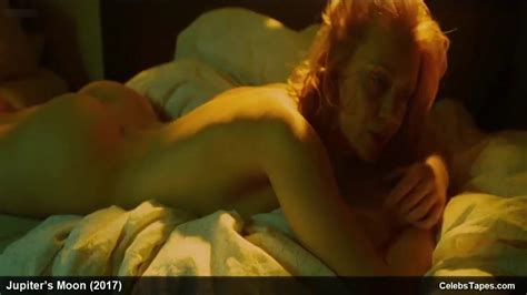 Monika Balsai Y Enik Mihalik Frontales Escenas De Desnudos Y Bikini XHamster