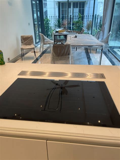 Máy hút mùi âm bàn Elica GETUP NAKED A PRF BOSCH KITCHEN