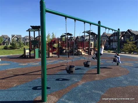 Auburn Bay Toddler Playground - calgaryplaygroundreview.com