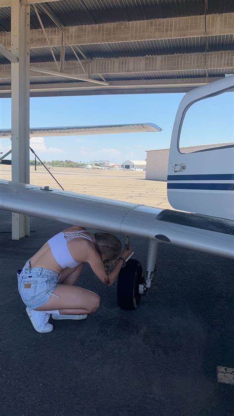 ELLA MONCRIEF (@ellamoncrief_) • Instagram photos and videos