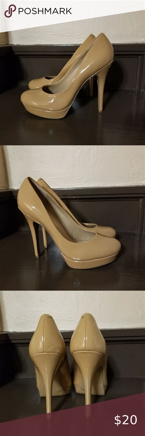 Arturo Chiang Nude Patent Leather Platform Heels Platform Heels