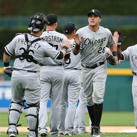 6 Chicago White Sox Players Who Will Be Fighting For Roster Spots This