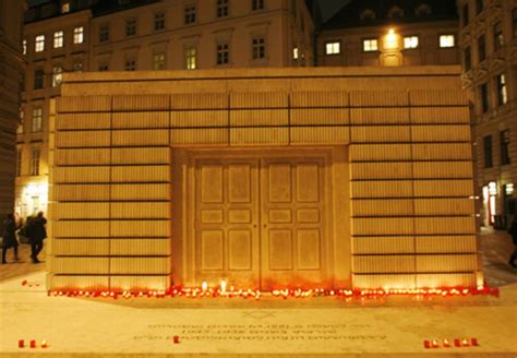 Kristallnacht 75 years on: How strong is anti-Semitism in Germany ...