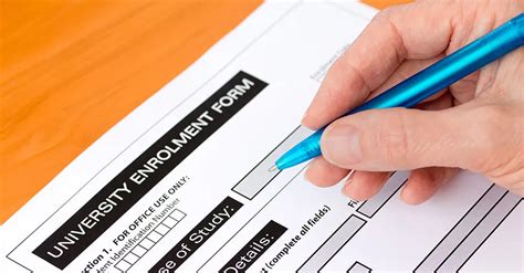 apply  colleges  universities  article