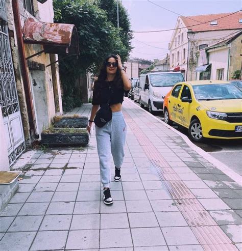 Hardik Pandyas Ladylove Natasa Stankovic Is Raising Temperatures In White Bikini The Etimes