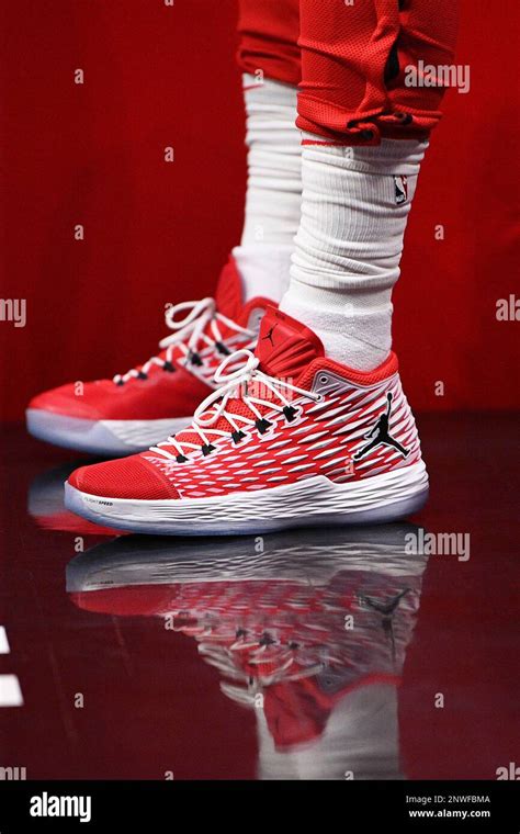 Los Angeles Ca October 21 Houston Rockets Forward Carmelo Anthony