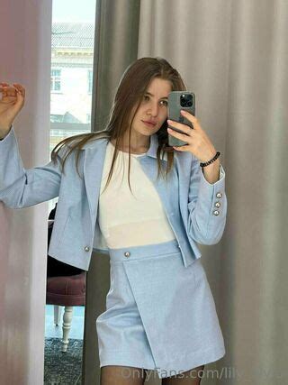 Lily Lilylu Lilylilylu Nude OnlyFans NudoStar TV