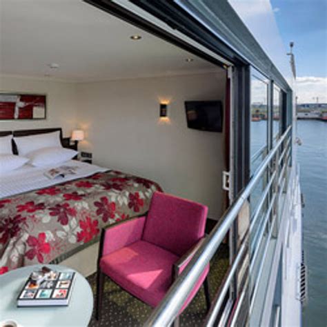 avalon waterways launches  suite ships travelage west