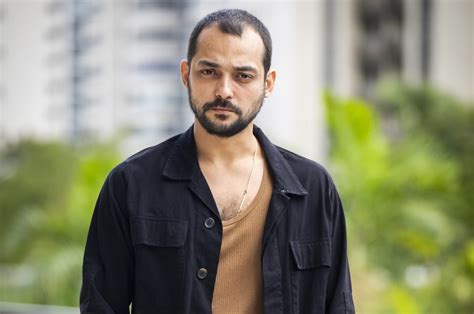 Filmes E Programas De Tv De Eduardo Sterblitch - Na nova temporada de 'Os outros', personagem de Eduardo Sterblitch terá ...