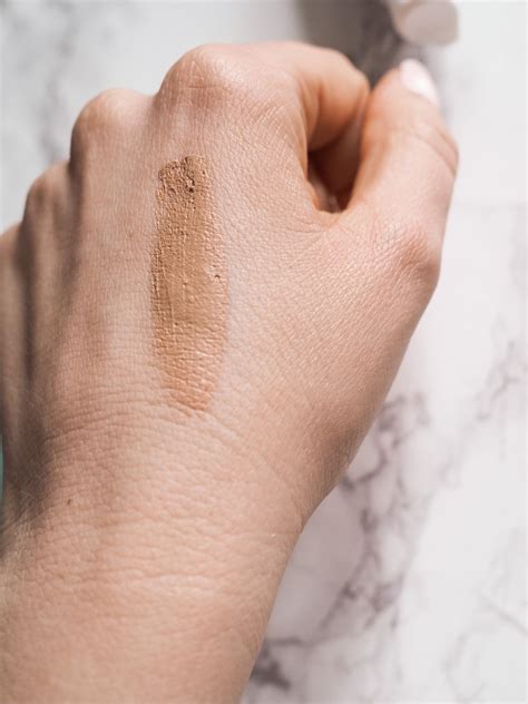 10-Minute Morning Beauty Routine: Your Whole Routine in Under 10 min