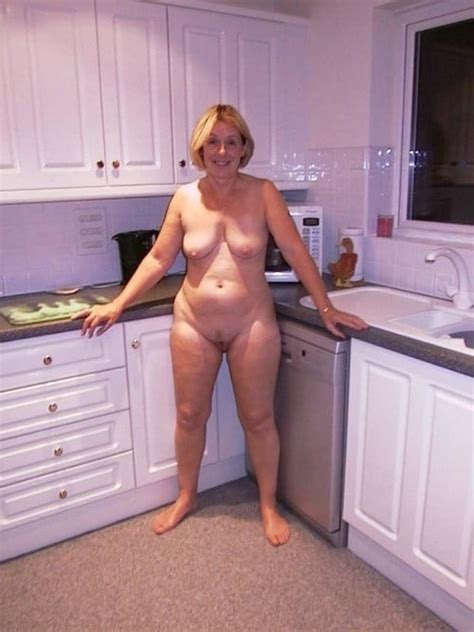Grannies And Matures Naked In The Kitchen Porn Pictures XXX Photos