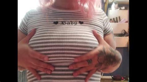 Onlyfans Chubby Goth Bouncing Her Titties Free Mobile Porn Videos