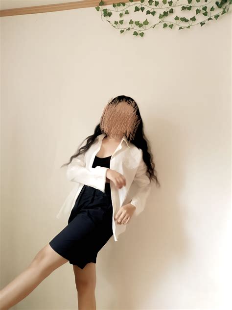 Miley's Diary - Hello smileys! It's me again, back with another video