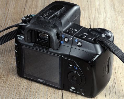 Sony alpha 200 C. Zahn - Digitalkamera-Museum