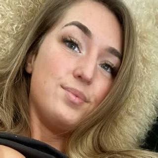 CutePowerLegs Nude Leaked Photos And Videos WildSkirts