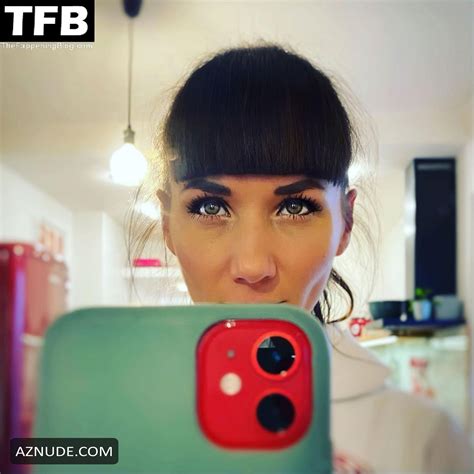 SANDRA NOVAKOVA Nude AZNude