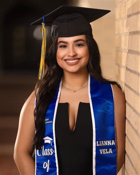 Lianna Vela 🥀 (@liannavela) • Instagram photos and videos